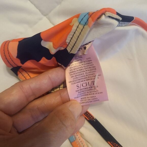 Juicy Couture NWT Floral bikini SP - Picture 6 of 9